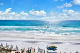 Private Deeded Beach, Golf Cart, Dogs, Bikes - Image 2