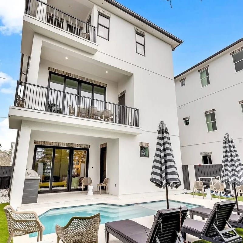 Golf Cart, Private Heated Pool/Hot Tub! Bikes!